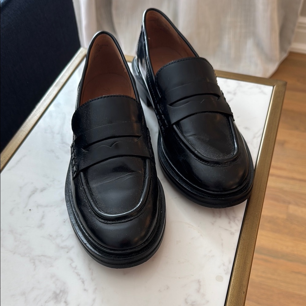 Madewell Women’s leather penny loafers size 8